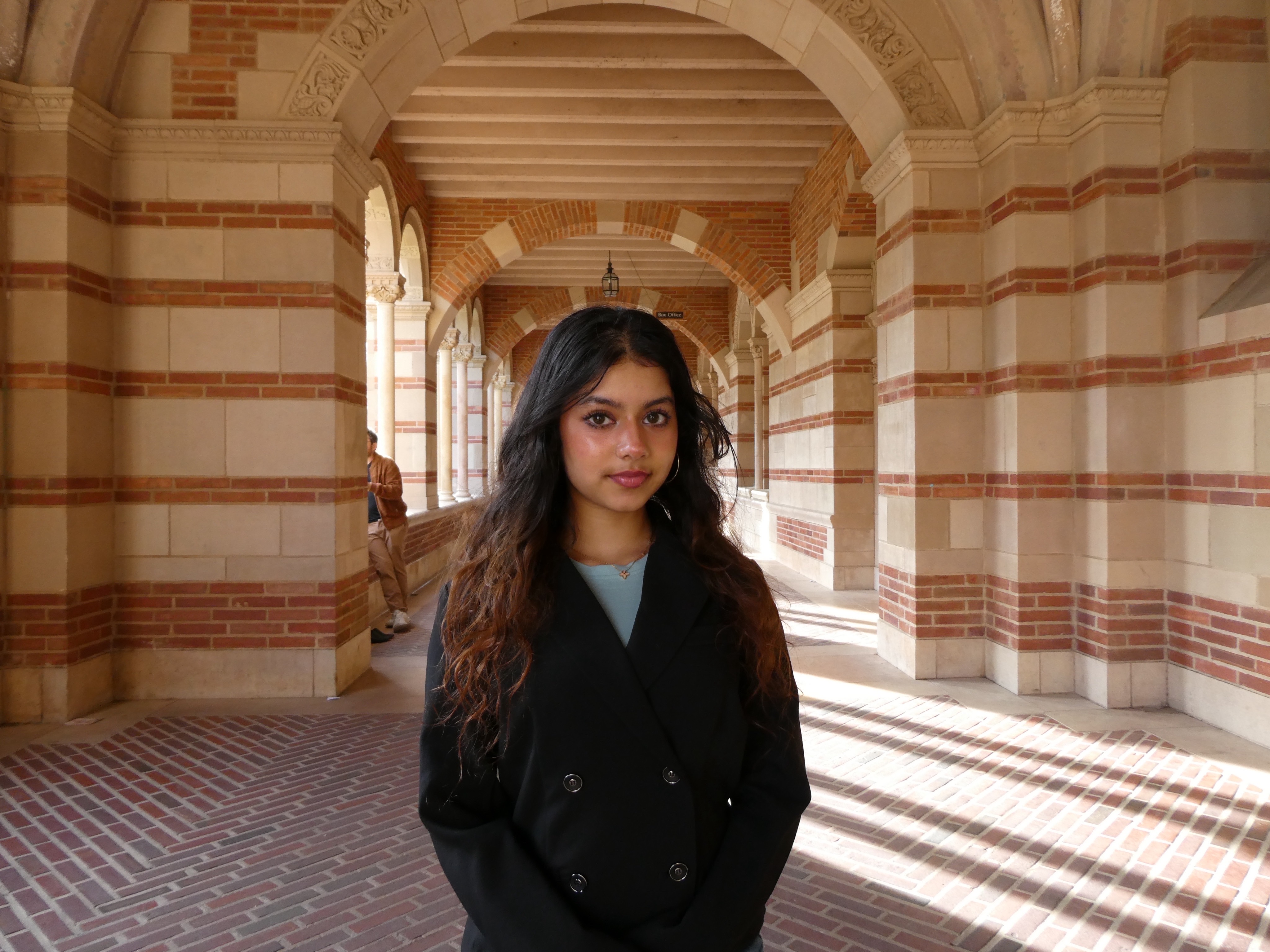 Headshot of Naaisha Garg